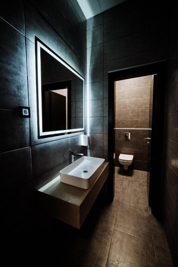 Hotel Barcode Wellness & Spa Sombor Bagian luar foto