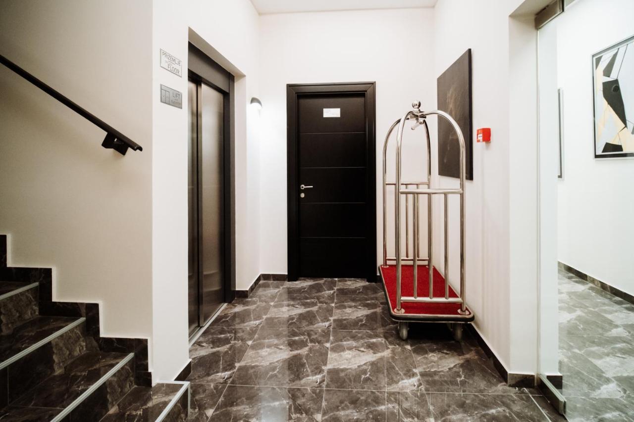 Hotel Barcode Wellness & Spa Sombor Bagian luar foto