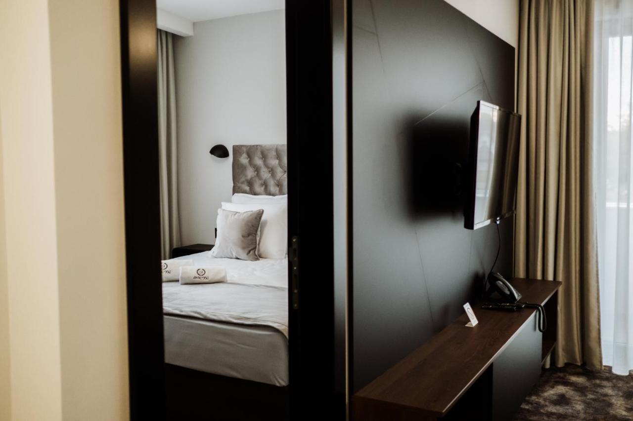 Hotel Barcode Wellness & Spa Sombor Bagian luar foto